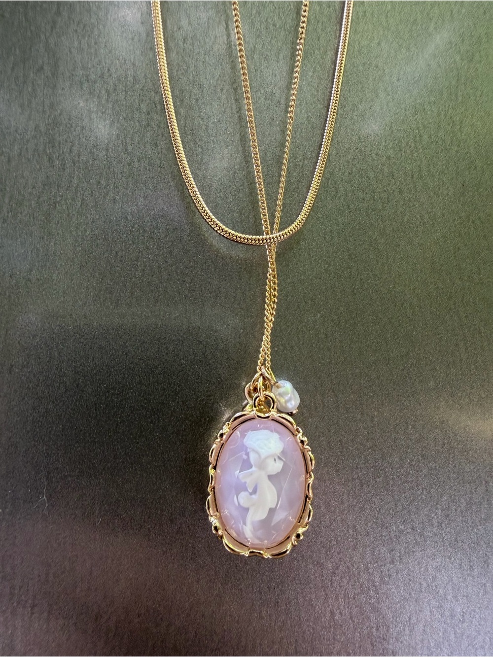 Francesca's Collections Gold-Tone Pink Cameo Pendant Necklace with Pearl Charm